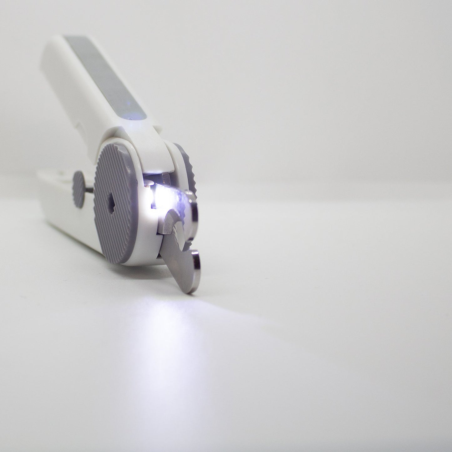 Pureclip LED Clipper (Grey), Led Light, Safe Grooming, Pet Nails, Nail